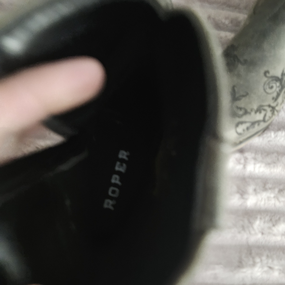 Embroidered Brown Western Boots - Picture 6 of 7